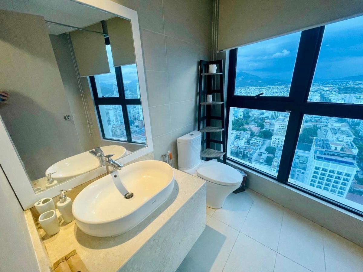 Master'S Gold Coast Apartments Нячанг Экстерьер фото